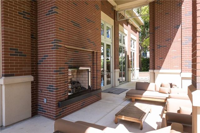 1820 Peachtree Street NW 811, Atlanta, GA 30309