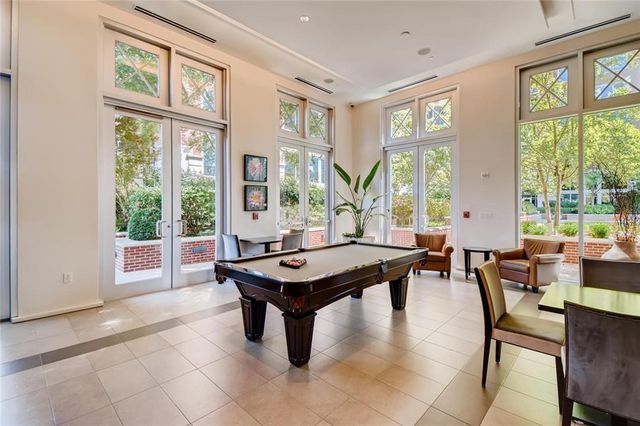 1820 Peachtree Street NW 811, Atlanta, GA 30309