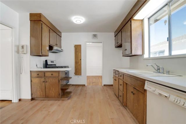 524 N Florence, Burbank, CA 91505