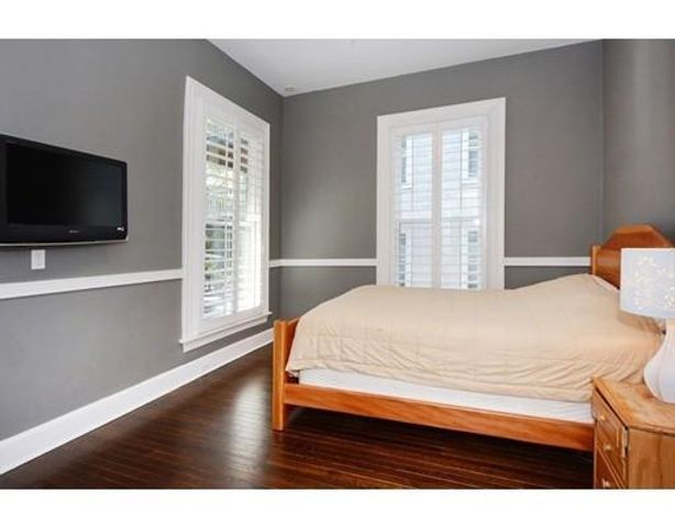 901 E Broadway 1, Boston, MA 02127