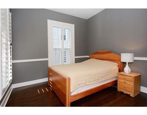 901 E Broadway 1, Boston, MA 02127