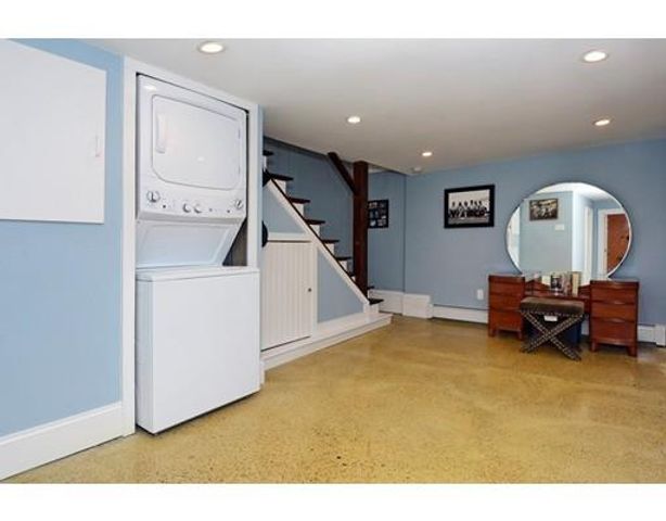 901 E Broadway 1, Boston, MA 02127