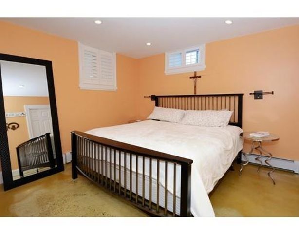 901 E Broadway 1, Boston, MA 02127