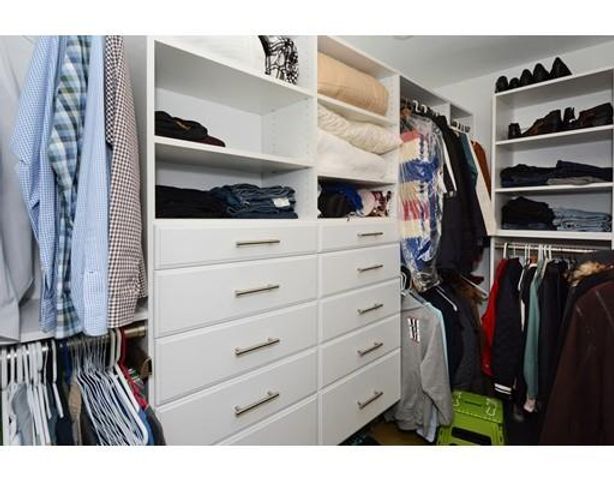 901 E Broadway 1, Boston, MA 02127