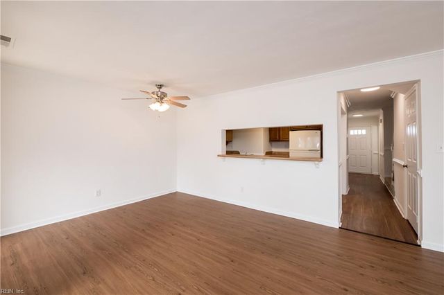 323 Paxford DR, Virginia Beach, VA 23462