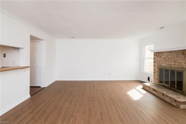 323 Paxford DR, Virginia Beach, VA 23462