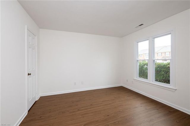 323 Paxford DR, Virginia Beach, VA 23462