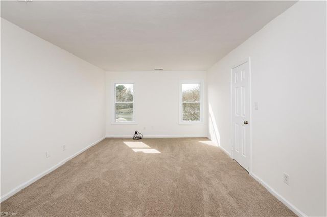 323 Paxford DR, Virginia Beach, VA 23462