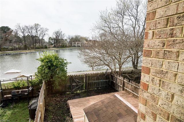 323 Paxford DR, Virginia Beach, VA 23462