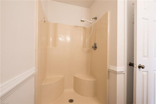 323 Paxford DR, Virginia Beach, VA 23462