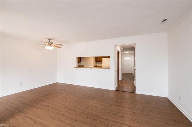 323 Paxford DR, Virginia Beach, VA 23462