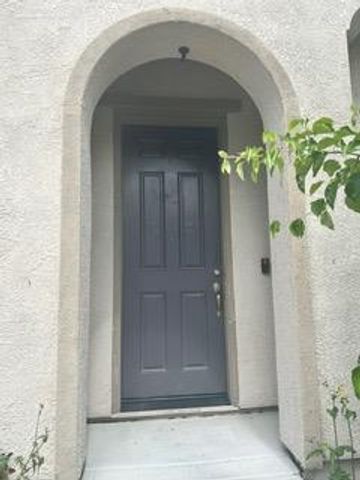 3727 Manera Rica Dr, Sacramento, CA 95834