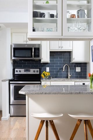 70 Park Street 17, Brookline, MA 02446