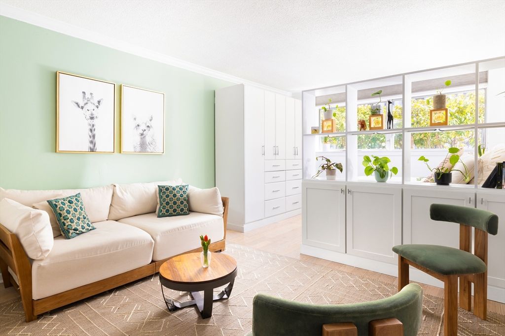 70 Park Street 17, Brookline, MA 02446