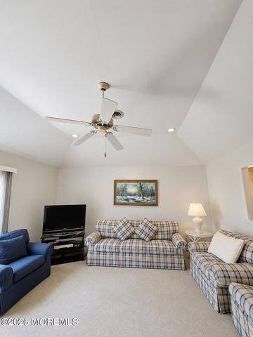 83 Westport Drive, Toms River, NJ 08757