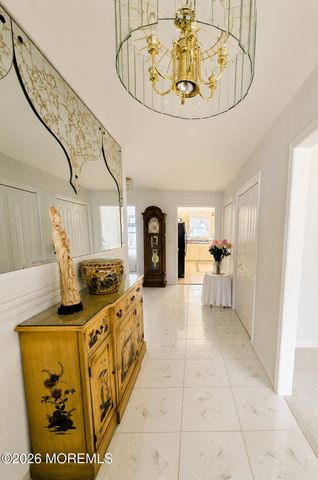 83 Westport Drive, Toms River, NJ 08757