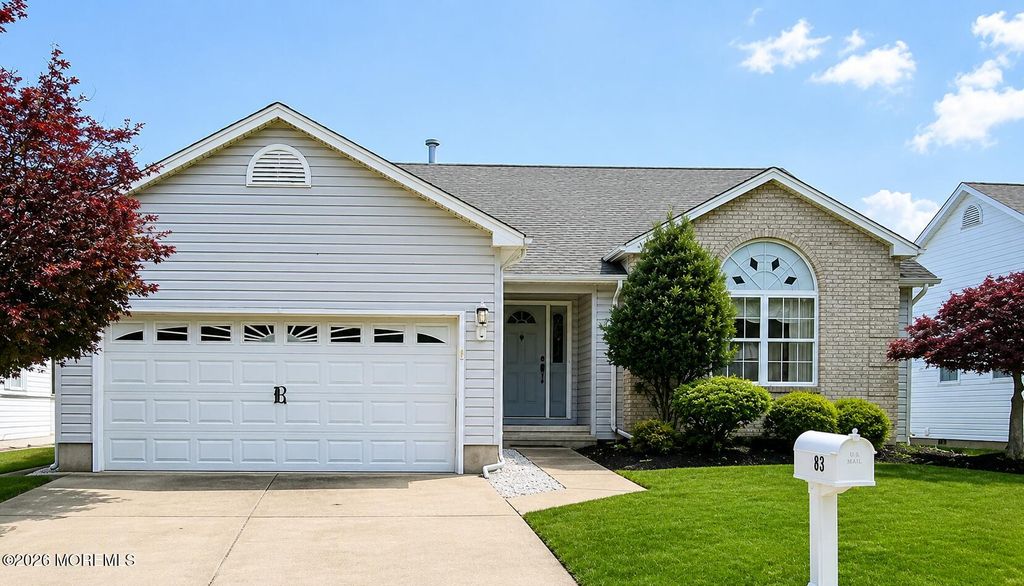 83 Westport Drive, Toms River, NJ 08757