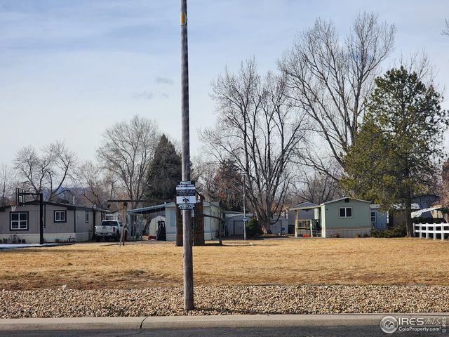 720 Flamingo Dr, Lafayette, CO 80026