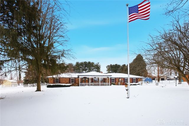 2939 Willow Road, Springfield, OH 45502