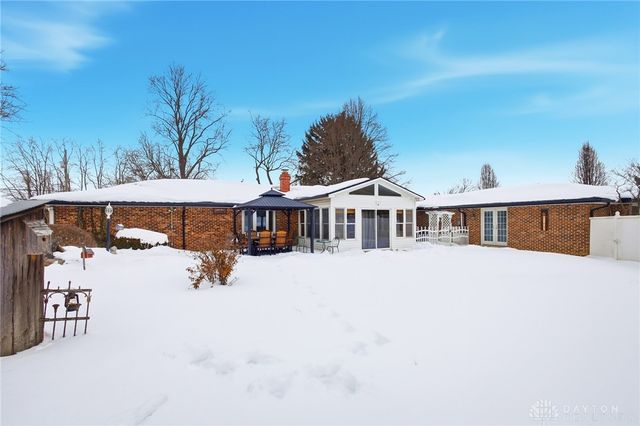 2939 Willow Road, Springfield, OH 45502