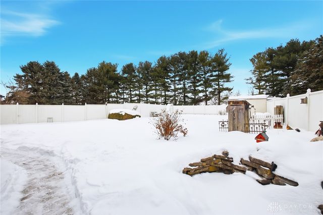 2939 Willow Road, Springfield, OH 45502