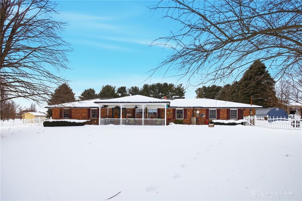 2939 Willow Road, Springfield, OH 45502