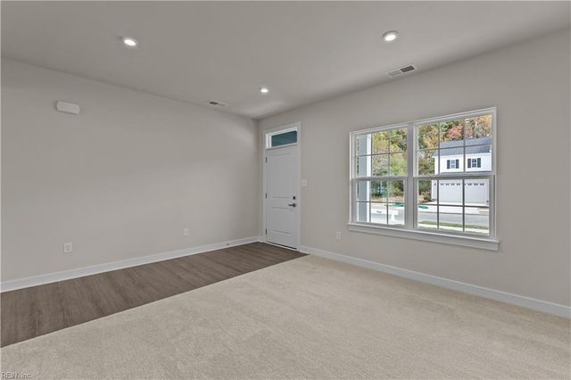 215 Preserve WAY, Suffolk, VA 23434