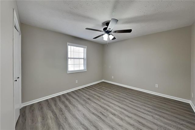 385 Roswell Farms Road, Roswell, GA 30075