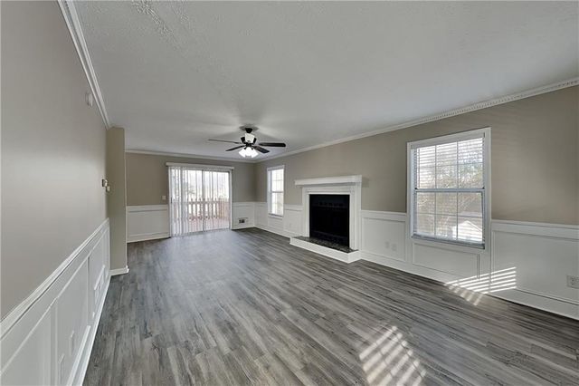 385 Roswell Farms Road, Roswell, GA 30075