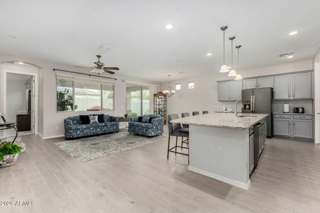 15234 W MCKINLEY Street, Goodyear, AZ 85338