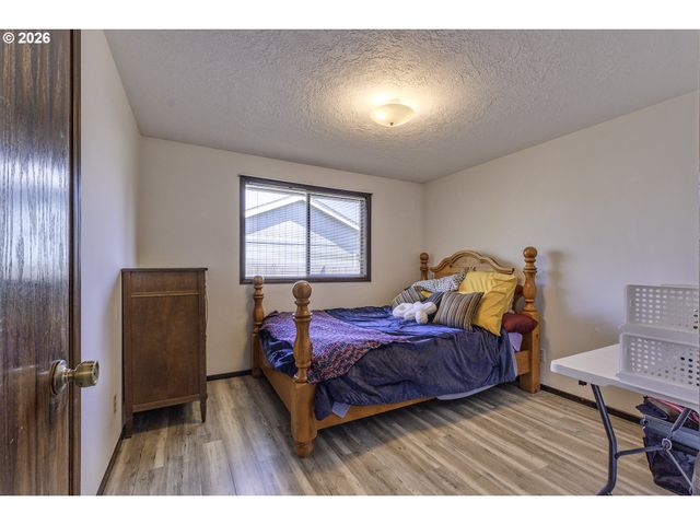 3102 B St, Forest Grove, OR 97116