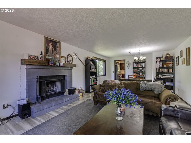 3102 B St, Forest Grove, OR 97116