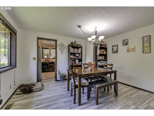 3102 B St, Forest Grove, OR 97116
