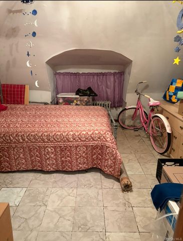 1521 Zerega Avenue, Bronx, NY 10462