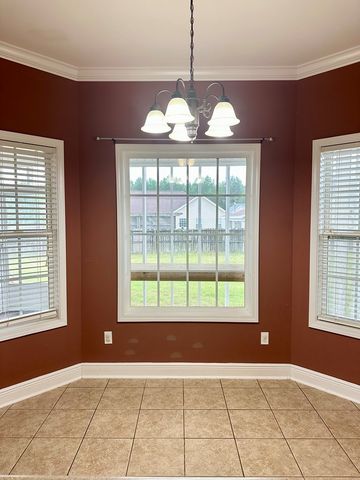 103 SW Cronan Ct, Dothan, AL 36301