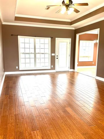 103 SW Cronan Ct, Dothan, AL 36301