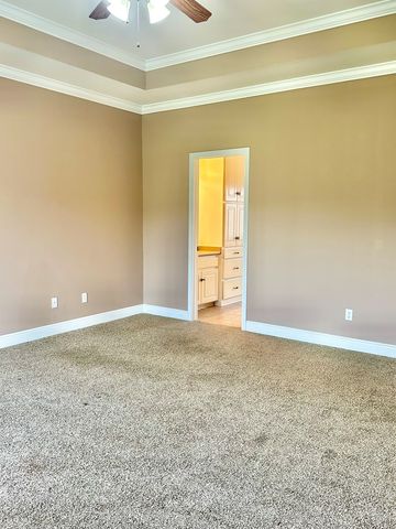 103 SW Cronan Ct, Dothan, AL 36301