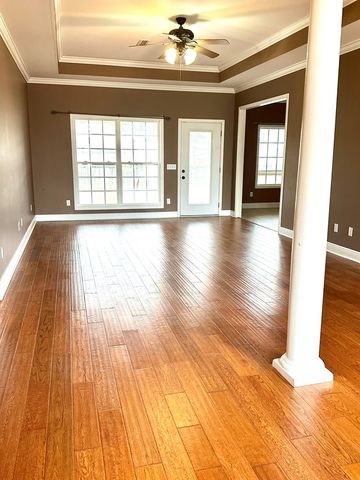 103 SW Cronan Ct, Dothan, AL 36301