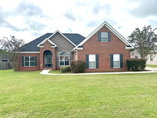 103 SW Cronan Ct, Dothan, AL 36301