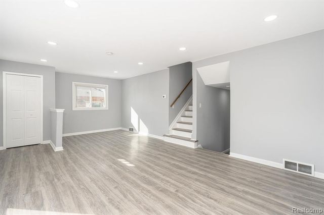 18327 E 13 Mile Road, Fraser, MI 48026