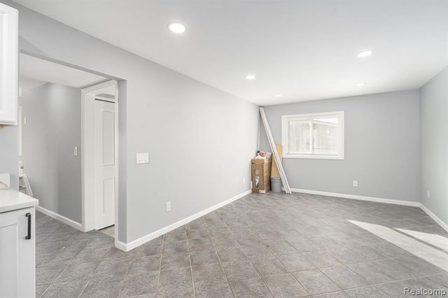 18327 E 13 Mile Road, Fraser, MI 48026