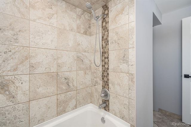 18327 E 13 Mile Road, Fraser, MI 48026