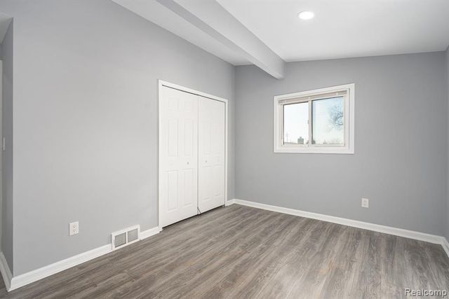 18327 E 13 Mile Road, Fraser, MI 48026