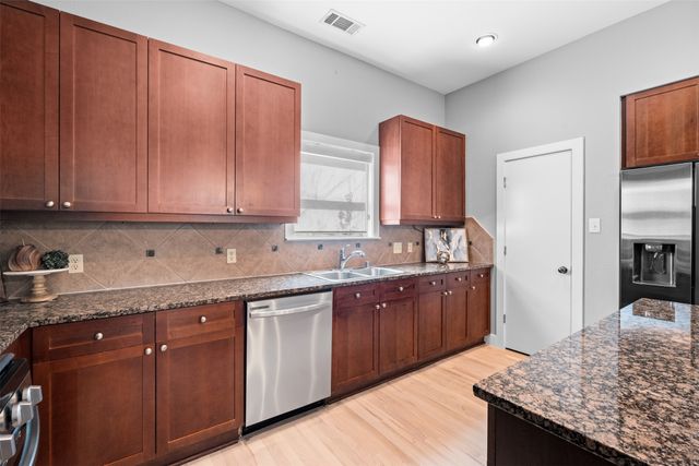 4830 Cedar Springs Road 5, Dallas, TX 75219