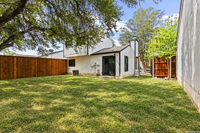 6238 Valley Pawn, San Antonio, TX 78250