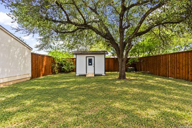 6238 Valley Pawn, San Antonio, TX 78250