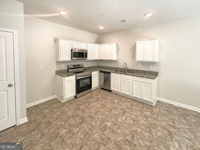 1958 Millstream Hollow, Conyers, GA 30012