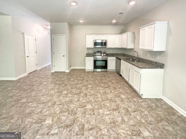 1958 Millstream Hollow, Conyers, GA 30012