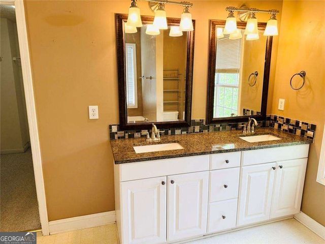 543 Saddle Ridge Drive, Bethlehem, GA 30620