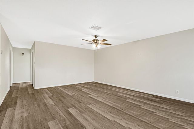 3322 1st Avenue S, Texas City, TX 77590